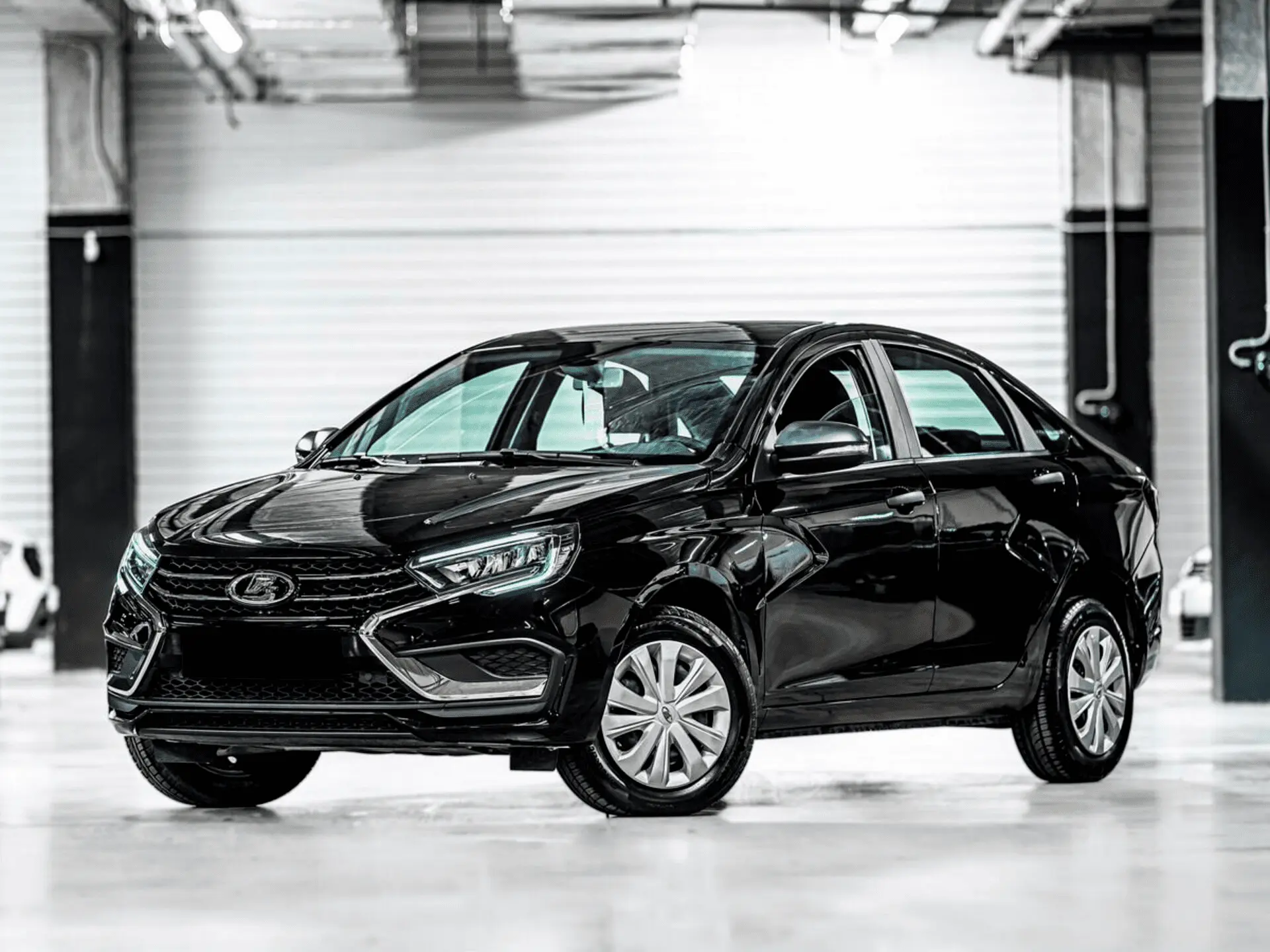 Lada Vesta Седан с салона по цене от 673 000 рублей